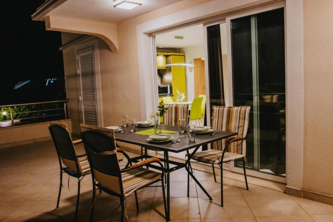 Villa Vinko โตรกีร์ ภายนอก รูปภาพ