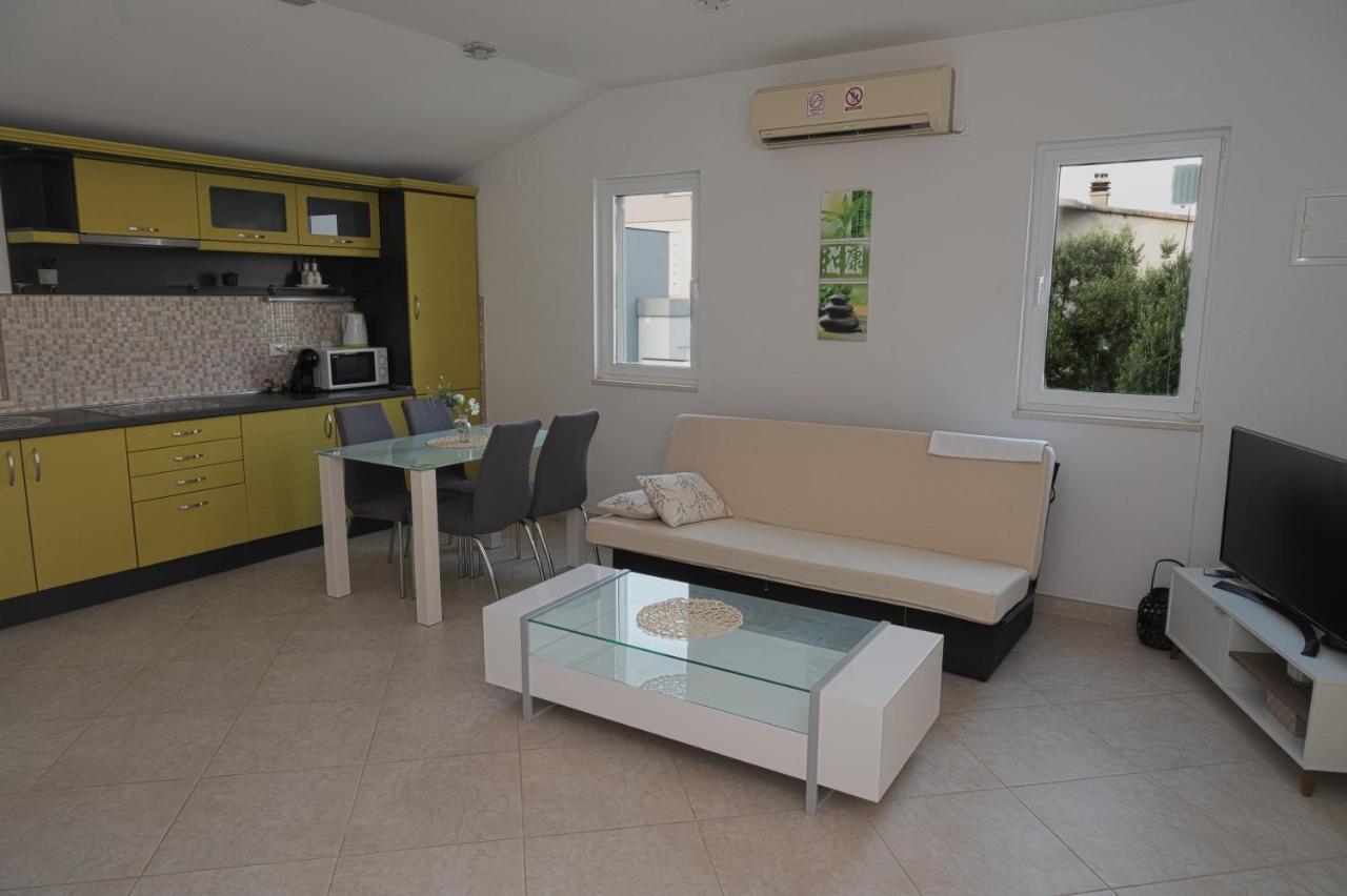 Villa Vinko โตรกีร์ ภายนอก รูปภาพ
